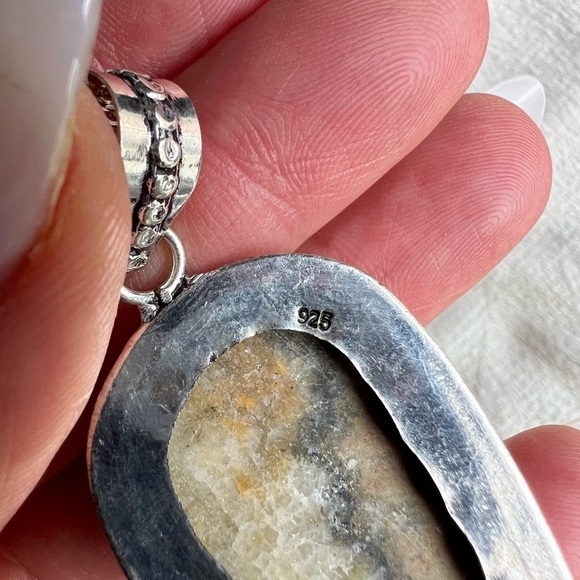 925 Bumble Bee Jasper Teardop Pendant Necklace - Picture 5 of 8